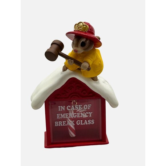 Hallmark Keepsake Ornament North Pole 911 Squirrel Fireman Firebox Candy Cane 19 - Picture 2 of 8